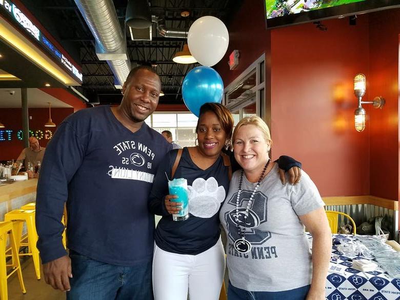 Penn State Alumni enjoy Blue and White Nights